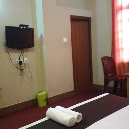Hotel Pradhan Residency 강토크 외부 사진